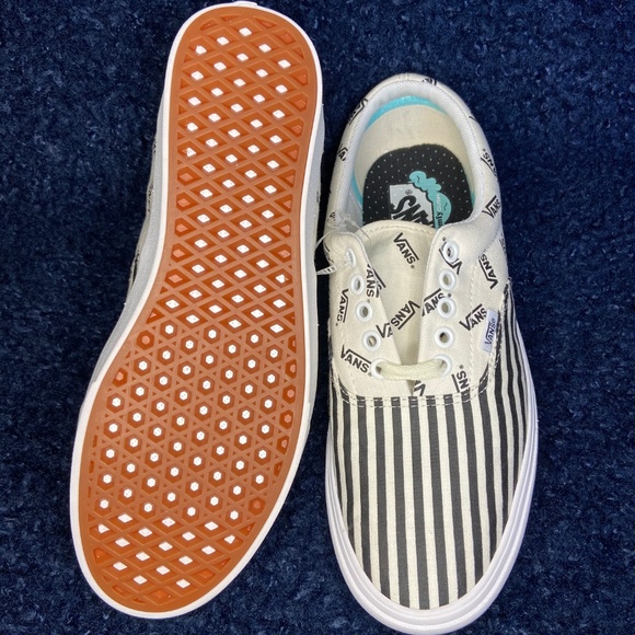 Vans Era ComfyCush "Pinned" - Picture 5 of 5